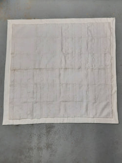 White rex and cashmere-blend blanket